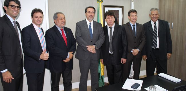 Em encontro com ministro, Cassol pede recursos para a saúde em Rondônia