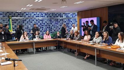 Com 77 deputadas, bancada feminina da Câmara define prioridades para a legislatura