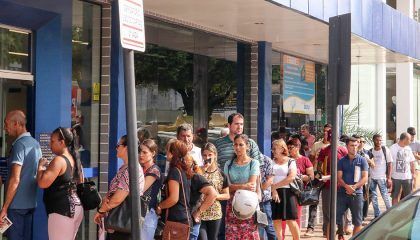 A pedido de Jaqueline Cassol, agência da Caixa Econômica Federal em Cacoal será ampliada